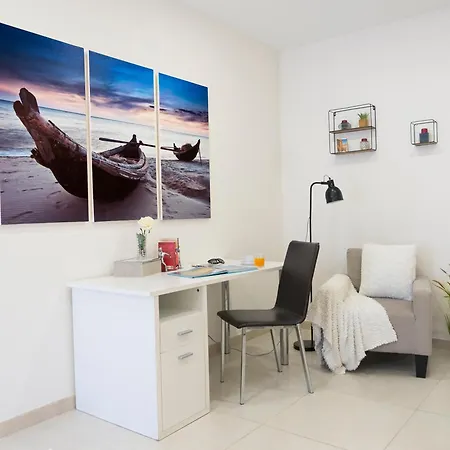 - Near Valletta & Sliema - Bus Lines *