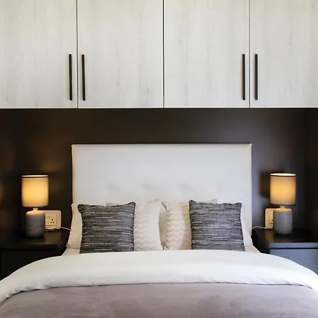 - Near Valletta & Sliema - Bus Lines *