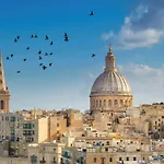 Δωμάτια σε οικογενειακή κατοικία - Near Valletta & Sliema - Bus Lines