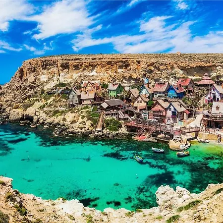 - Near Valletta & Sliema - Bus Lines Pansiyon Hamrun
