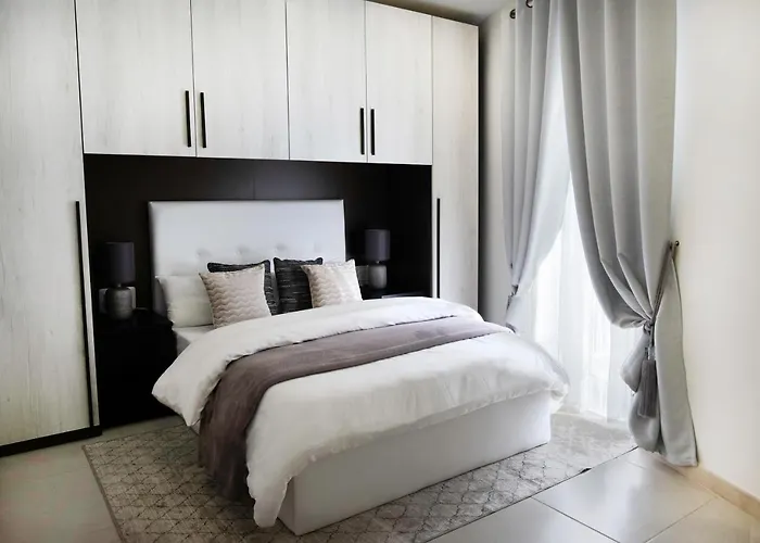 홈스테이 - Near Valletta & Sliema - Bus Lines Hamrun