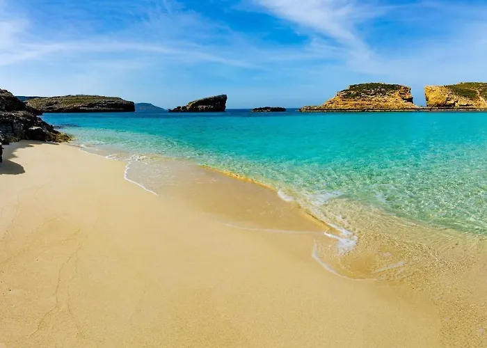 - Near Valletta & Sliema - Bus Lines Hamrun